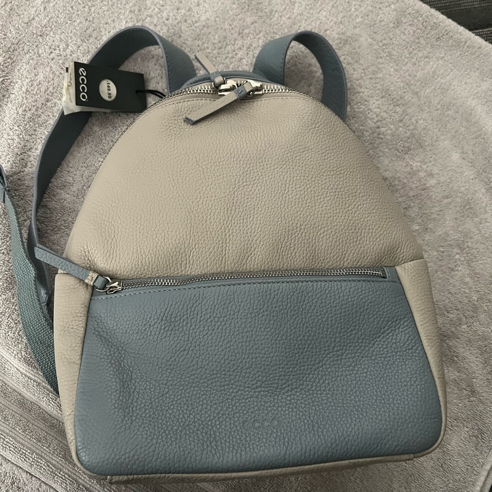 ECCO blue n grey back back bag